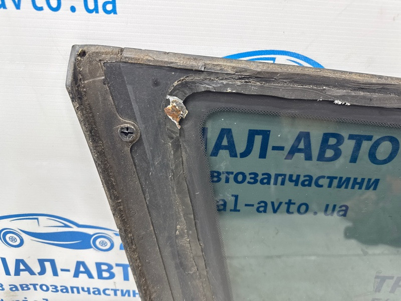 Стекло в кузов заднее правое Mitsubishi Outlander CU 2.4 БЕНЗИН 4G69 2003 (б/у) Киев - изображение 7