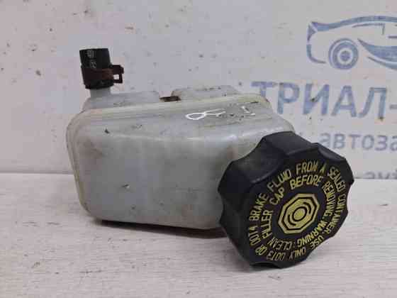 Бачок главного тормозного цилиндра Hyundai I30 2007-2012 585112L300 (Арт. 62755) Киев