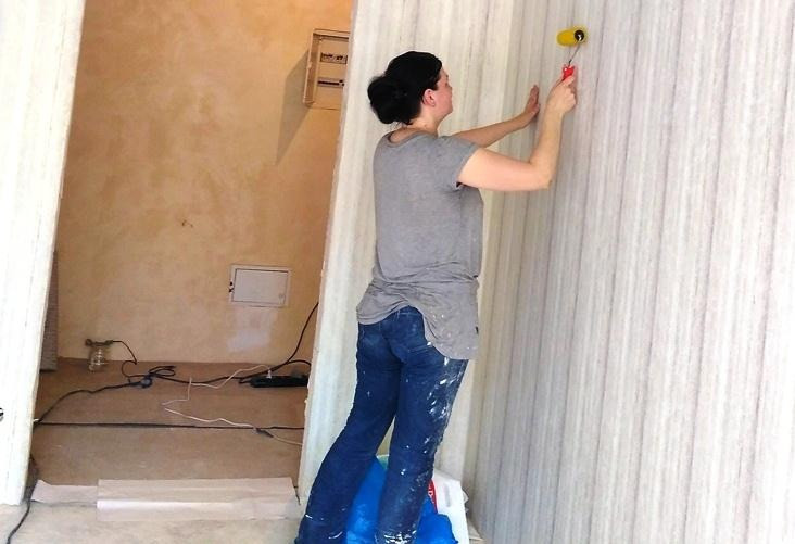 Поклейка шпалер в Києві Київ - зображення 1