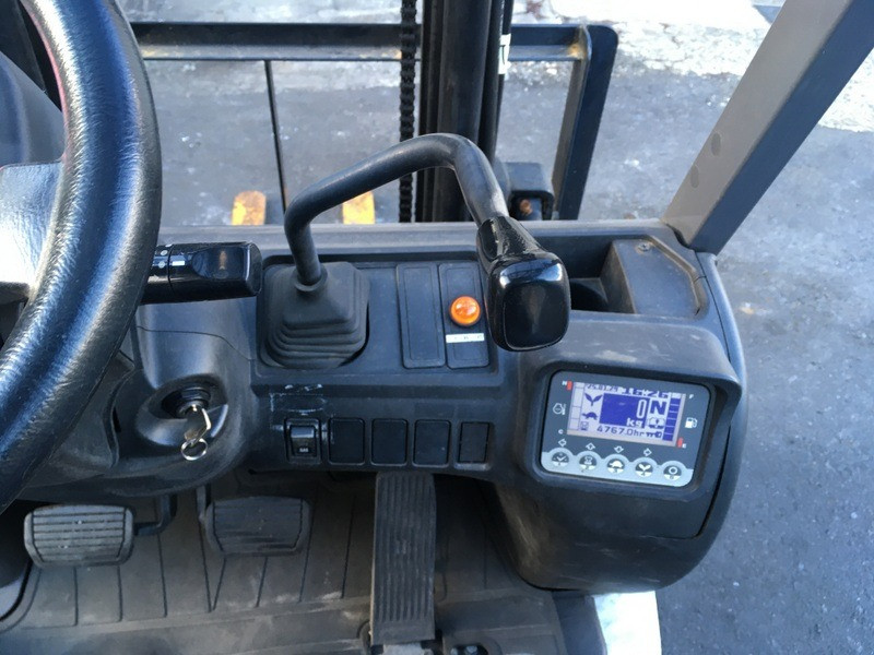 Газ-бензиновий навантажувач TCM (Nissan), напрацювання 4766 мотогодин. Модель: FGE15T5 Одеса - зображення 6