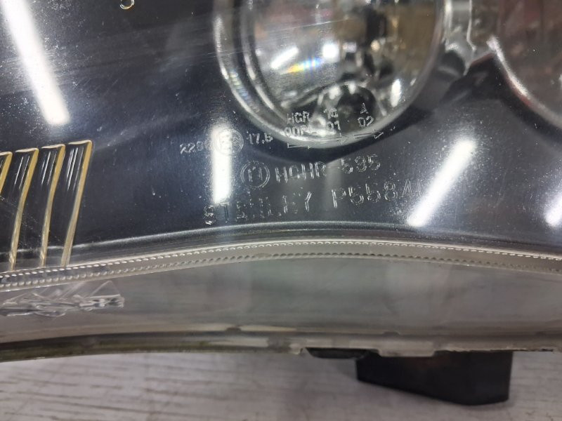 Фара левая галоген Mitsubishi Outlander XL 2.4 БЕНЗИН 4B12 2007 (б/у) Киев - изображение 9