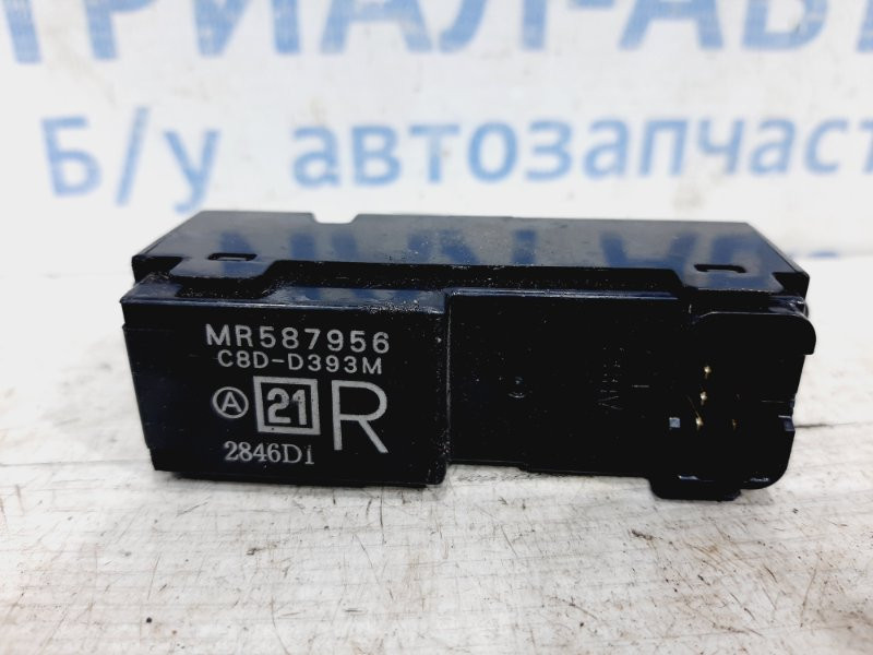 Кнопка стеклоподъемника Mitsubishi L200 2006-2015 mr587956 (Арт. 28118) Киев - изображение 3