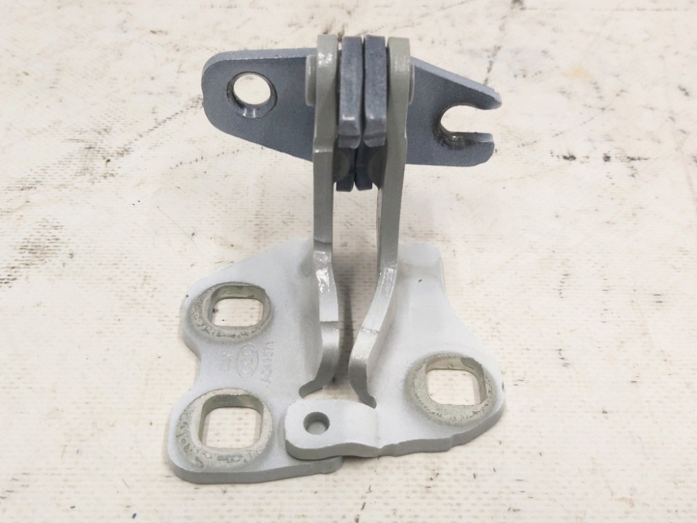 Петля двери передней правой верхняя PPSW Tesla model 3 1101034-00-F Киев - изображение 3