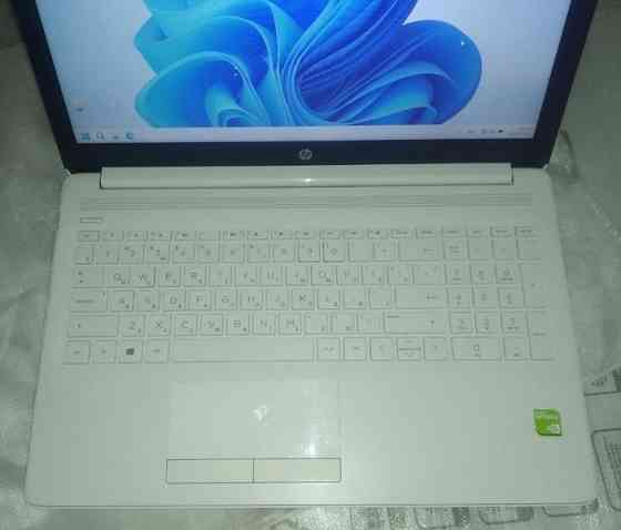 Ноутбук HP Notebook 15-da0223ur White Київ