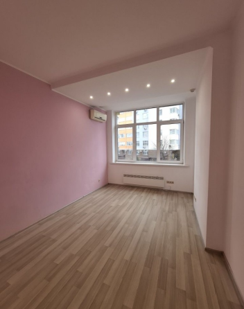 Позняки,вул Пчілки Олени 5, офіс 56м Киев