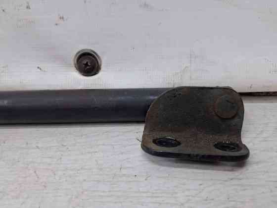 Амортизатор капота Kia Sorento 2002-2011 811813E011 (Арт. 69408) Київ