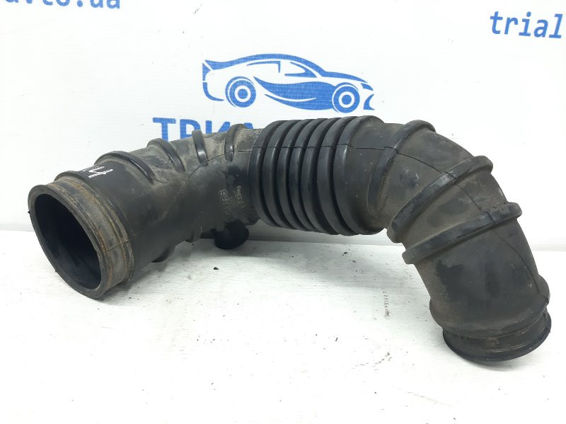 Патрубок воздушного фильтра Mitsubishi Pajero Wagon 4 3.2 ДИЗЕЛЬ 4M41 2006 (б/у) Київ - зображення 2