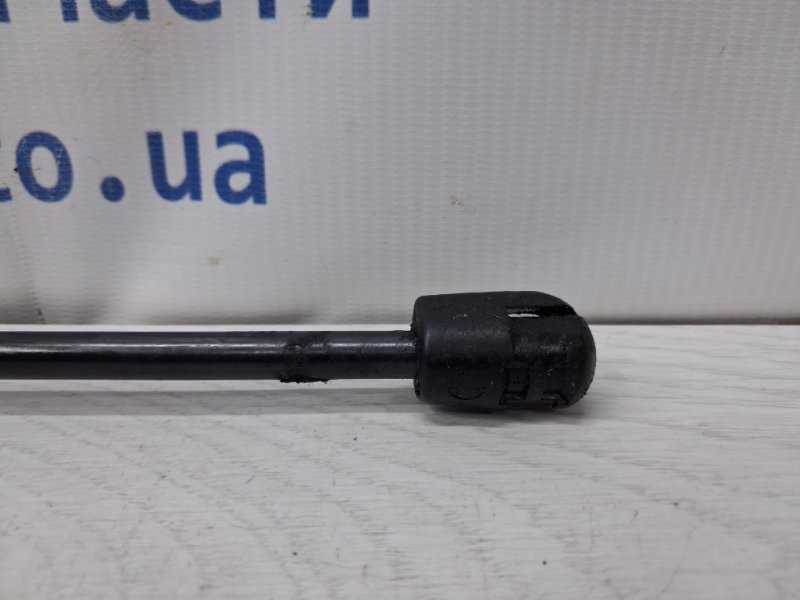 Амортизатор крышки багажника Dodge Journey 2007-2020 68101213AA (Арт. 77886) Київ - зображення 2