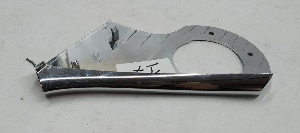 Накладка кронштейна зеркала наружного правого верхняя хром Tesla model X 1035181-00-J Киев - изображение 3