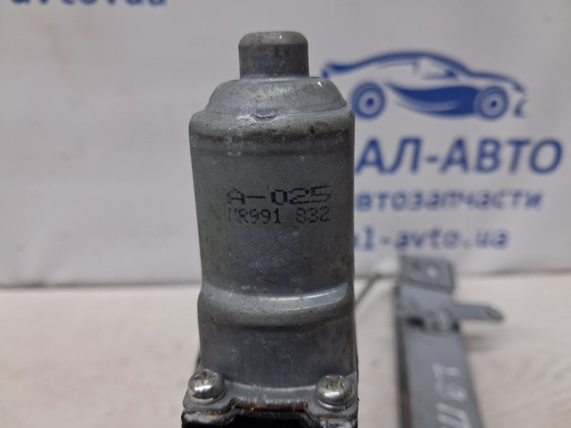 Стеклоподъемник передний правый Mitsubishi Lancer 9 1.6 БЕНЗИН 4G18 2003 (б/у) Киев - изображение 4