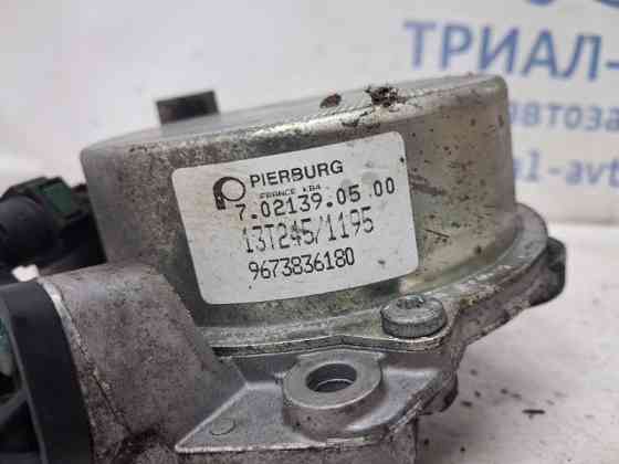 Насос вакуумный Ford Kuga 2011-2019 1707027 (Арт. 79918) Київ