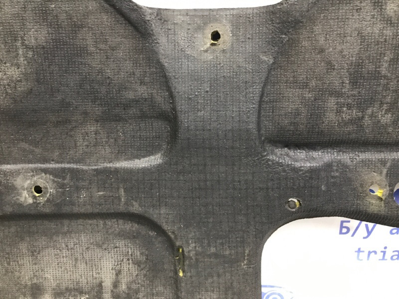 Обшивка капота Mitsubishi Pajero Sport K9 2.5 DIESEL 4D56 1996 (б/у) Киев - изображение 4