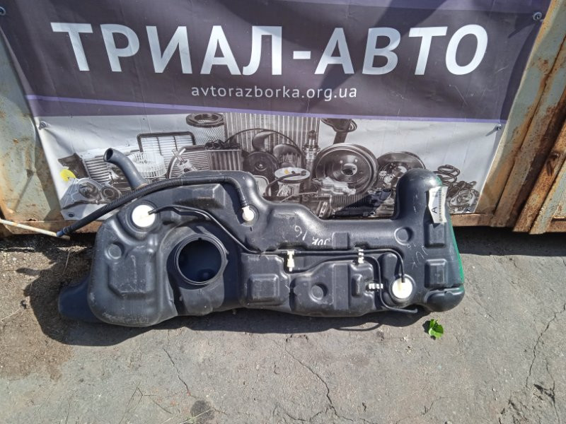 Бак топливный пластик Nissan Juke 2010-2019 172021KA0A (Арт. 18) Киев - изображение 1