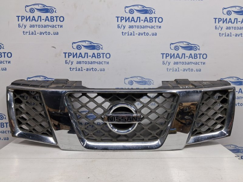 Решетка радиатора Nissan Navara D40 2.5 DIESEL YD25DDTI 2004 (б/у) Киев - изображение 1