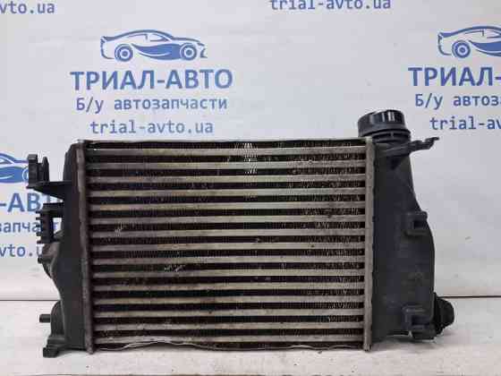 Радиатор интеркуллера Nissan Qashqai J11 1.2 БЕНЗИН HRA2DDT 2013 (б/у) Київ