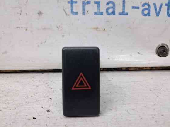 Кнопка аварийки Toyota Avensis T25 2.2 DIESEL 2ADFTV 2002 (б/у) Киев