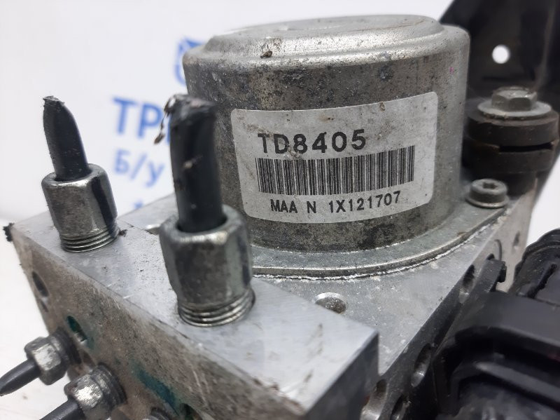 Блок abs Nissan Juke F15 1.6 TURBO MR16DDT 2010 (б/у) Київ - зображення 4