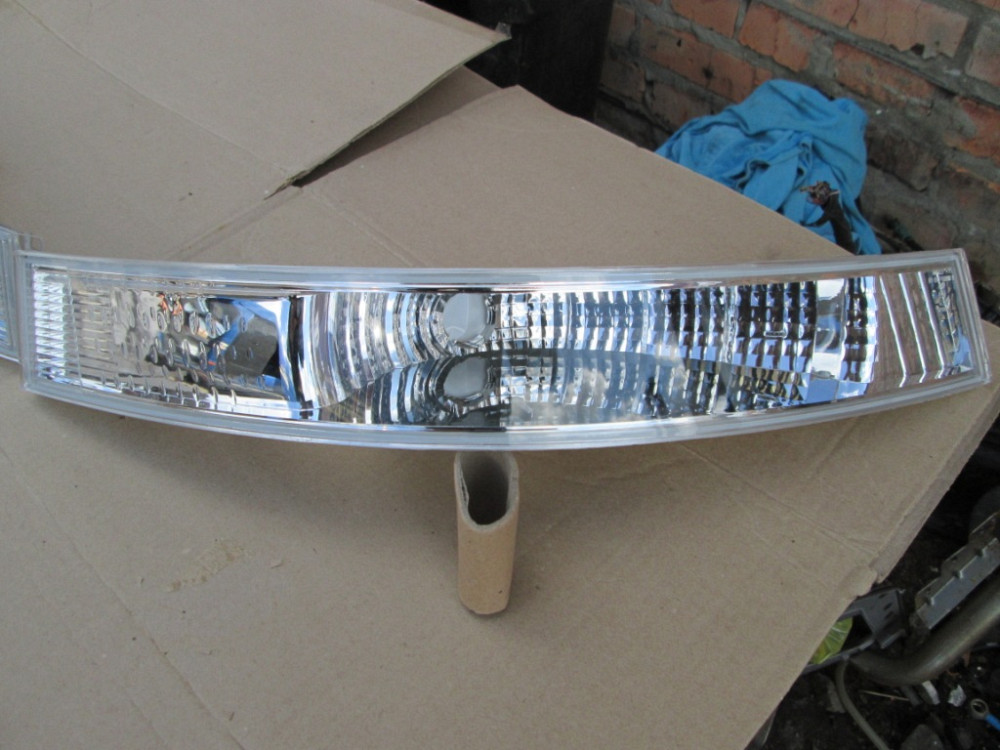 Поворотник новый Renault Master 2004-2010 Ковель - изображение 1