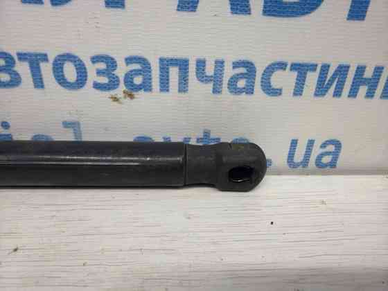 Амортизатор крышки багажника Skoda Octavia 2013-2020 5E6827550L (Арт. 83352) Київ