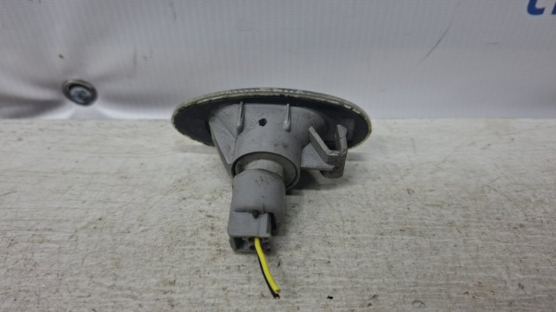 Повторитель поворотника левый Mitsubishi Lancer 2003-2009  (Арт. 74496) Киев - изображение 2