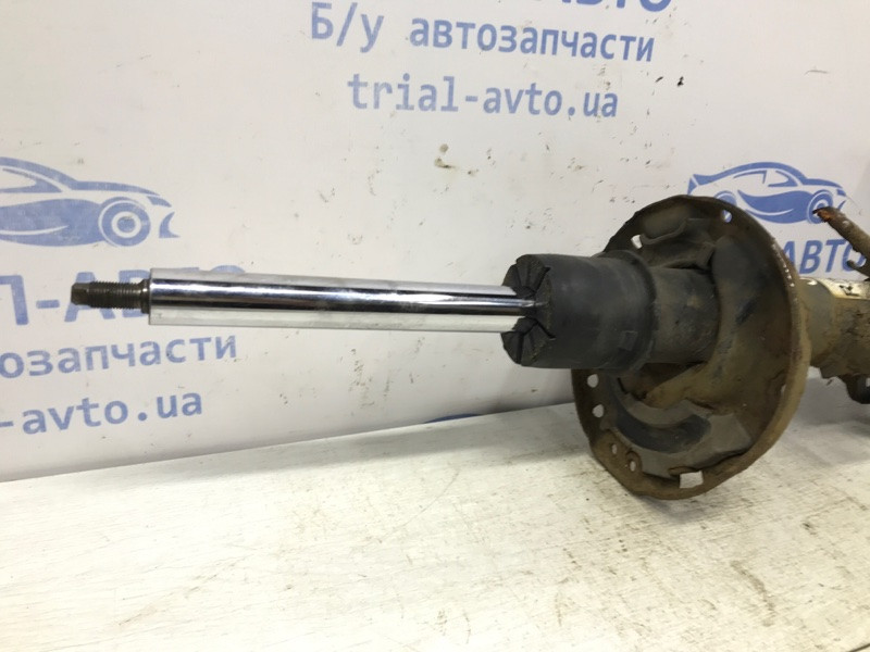 Амортизатор передний правый Hyundai Tucson TL 1.7 DIESEL D4FD 2015 (б/у) Київ - зображення 2