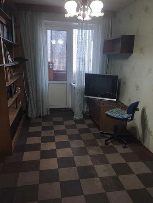 Продам. 4-к. 5/9, вул. Дарницька Днепр - изображение 1