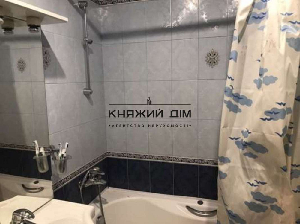 3 к. кв возле м. Харківська Код обьекта № 11204750 Київ - зображення 2