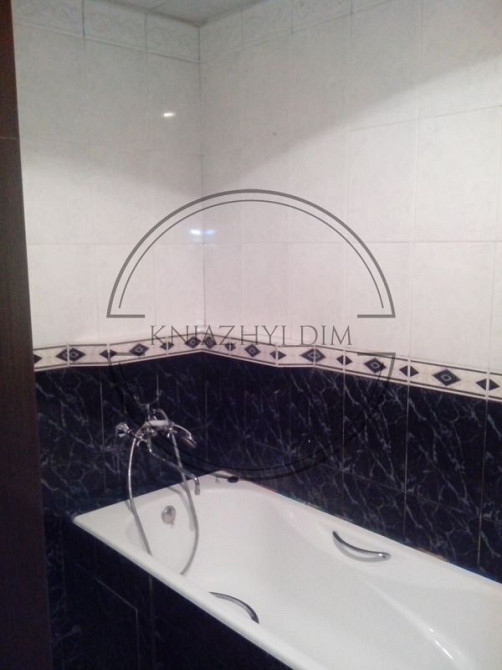 Прадаж 5 кімнатної квартири в Центрі міста вул. Шота Рустовелі,20б код 21146486 Киев - изображение 4