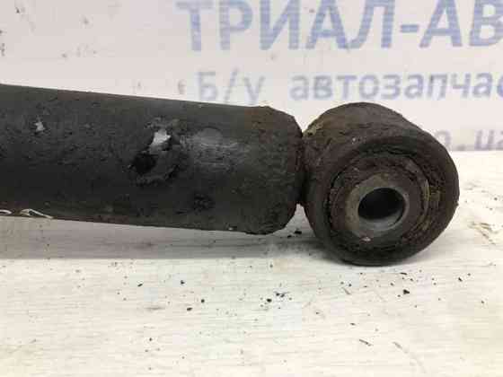 Амортизатор Передний Mitsubishi Pajero Wagon 3 3.2 ДИЗЕЛЬ 4M41 1999 (б/у) Київ