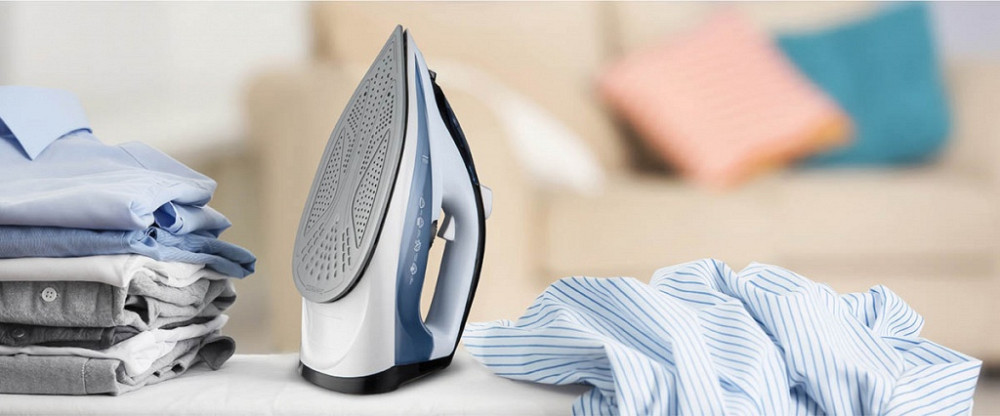 Утюг Aurora 3437AU 2200 Вт голубой Київ - зображення 9