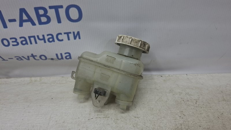 Бачок главного тормозного цилиндра Mitsubishi Lancer 9 1.6 БЕНЗИН 4G18 2003 (б/у) Київ - зображення 2