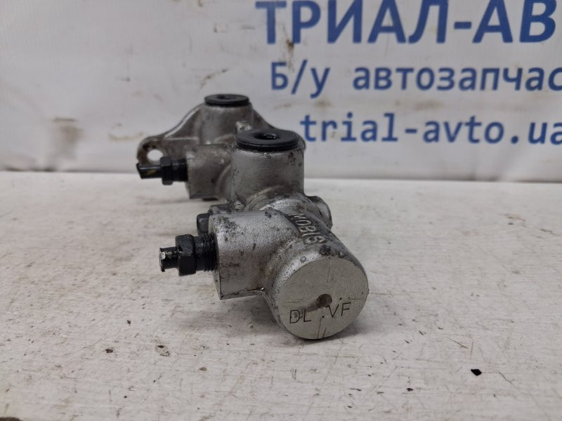 Тормозной цилиндр главный Hyundai I30 FD 1.6 DIESEL D4FB 2007 (б/у) Київ - зображення 3