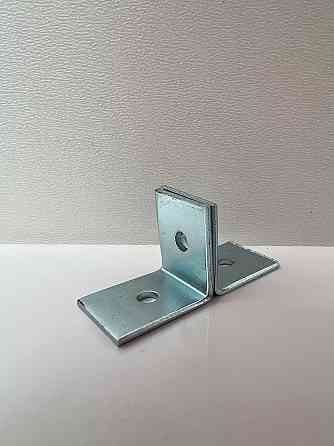 Куточок 20х20х17х1.5 кріпильний Нововолынск