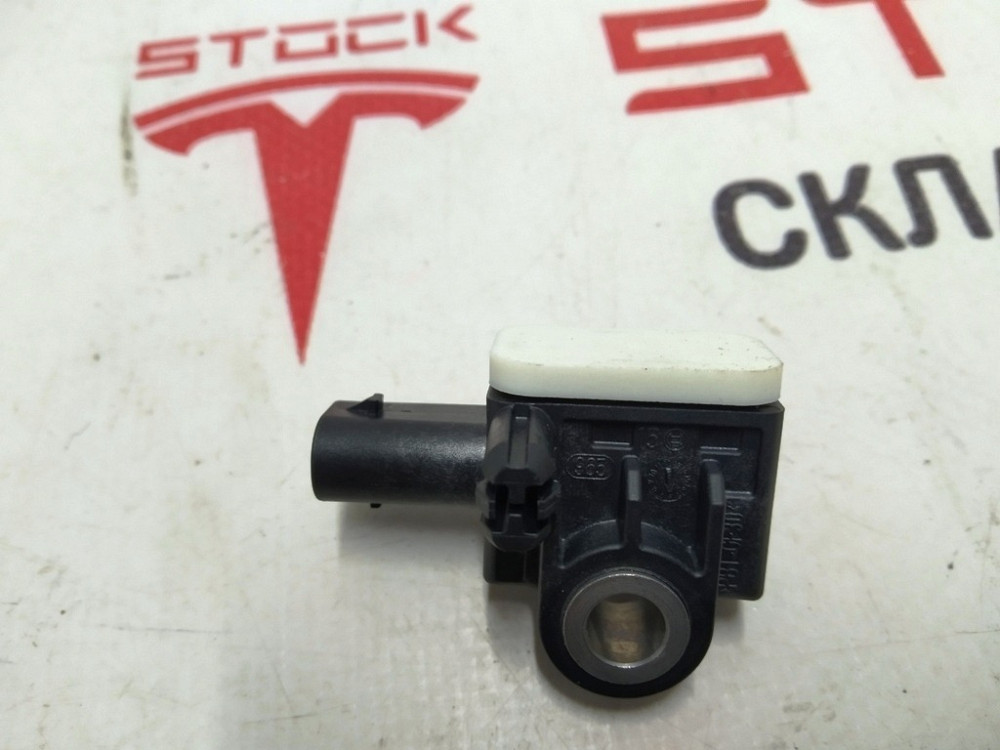 Датчик удара стойка-D Tesla model X 1060058-00-A Київ - зображення 5