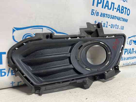 Решетка противотуманки правая Ford Fusion USA 2 1.5 БЕНЗИН ENUN0 2013 (б/у) Київ