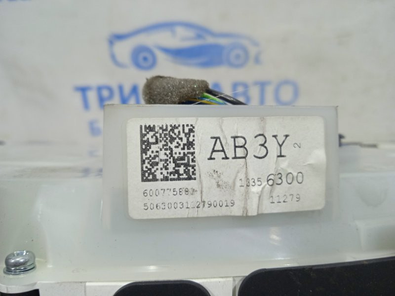 Приборная панель Opel Astra J 1.7 2009 (б/у) Киев - изображение 2