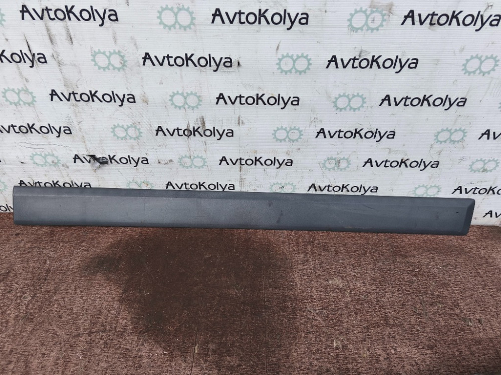 Накладка передней двери правая Ford Fusion 2006-2012 (6N11-N20938-BCW) Ковель - изображение 1