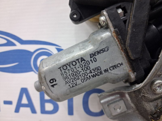 Стеклоподъемник передний правый Toyota Auris E150 1.6 БЕНЗИН 1ZRFAE 2006 (б/у) Київ - зображення 4