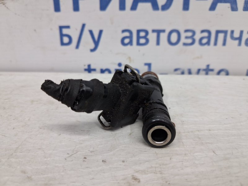 Форсунка топливная Chevrolet Captiva C100 2.4 БЕНЗИН Z24SED 2006 (б/у) Киев - изображение 2