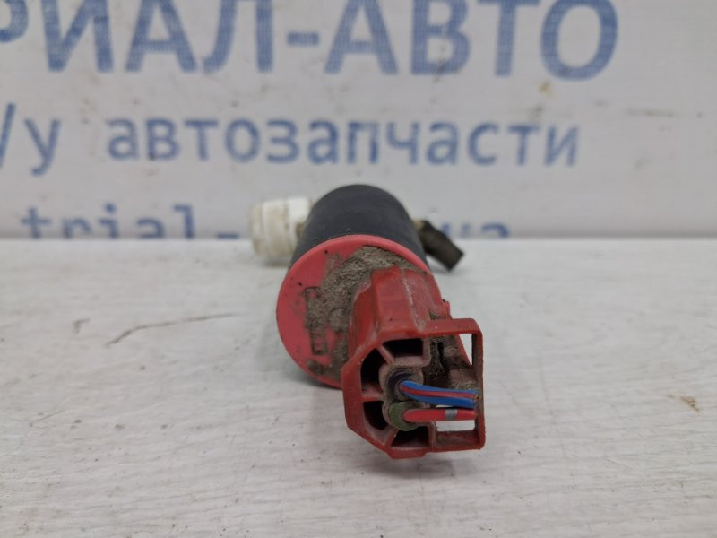 Насос омывателя стекла Toyota Avensis T25 1.8 БЕНЗИН 1ZZFE 2002 (б/у) Киев - изображение 3