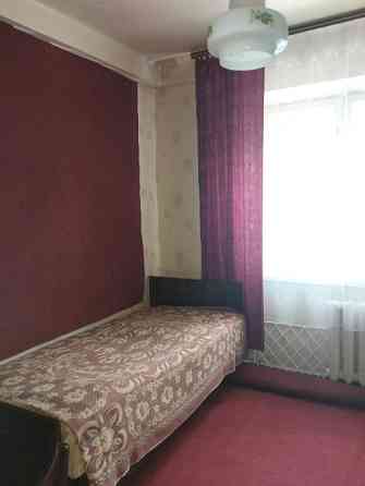 Здаю свою кімнату в 3-кімнатній квартирі біля ст.м. "Глосіївська" Киев