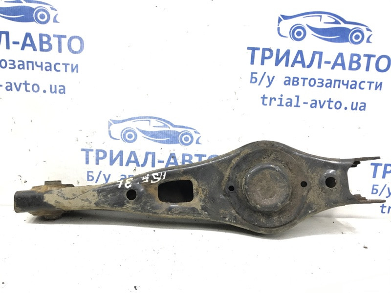 Рычаг задней подвески нижний поперечный (под пружину) Hyundai Santa fe CM 2.7 БЕНЗИН G6EA (б/у) Киев - изображение 1
