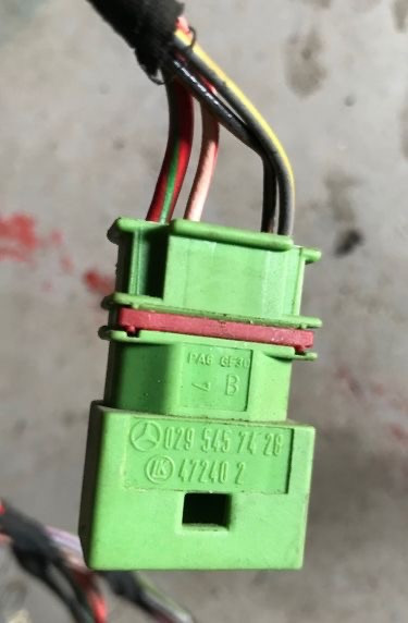 Бу разъём фишка Mercedes, 0295457428 Кропивницкий - изображение 1