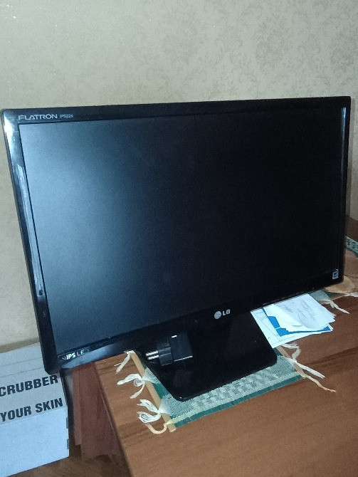 Монитор LG Flatron IPS224. Киев - изображение 1