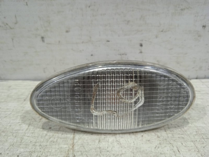 Повторитель поворотника Mitsubishi Lancer 2003-2009 MR991187 (Арт. 5961) Київ - зображення 1