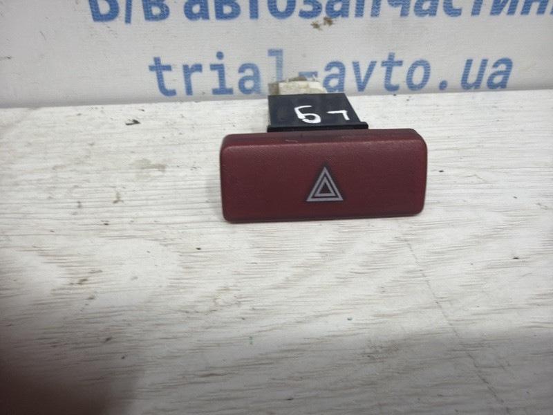 Кнопка аварийки Mitsubishi Lancer 2003-2009 MR406456 (Арт. 83293) Київ - зображення 1