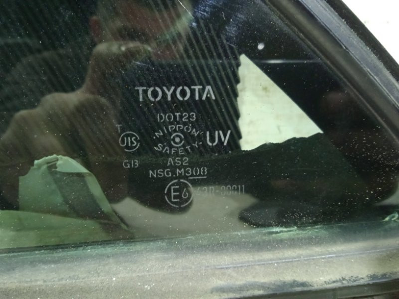 Стекло двери задней левой (форточка) Toyota Camry XV40 2006 (б/у) Київ - зображення 2