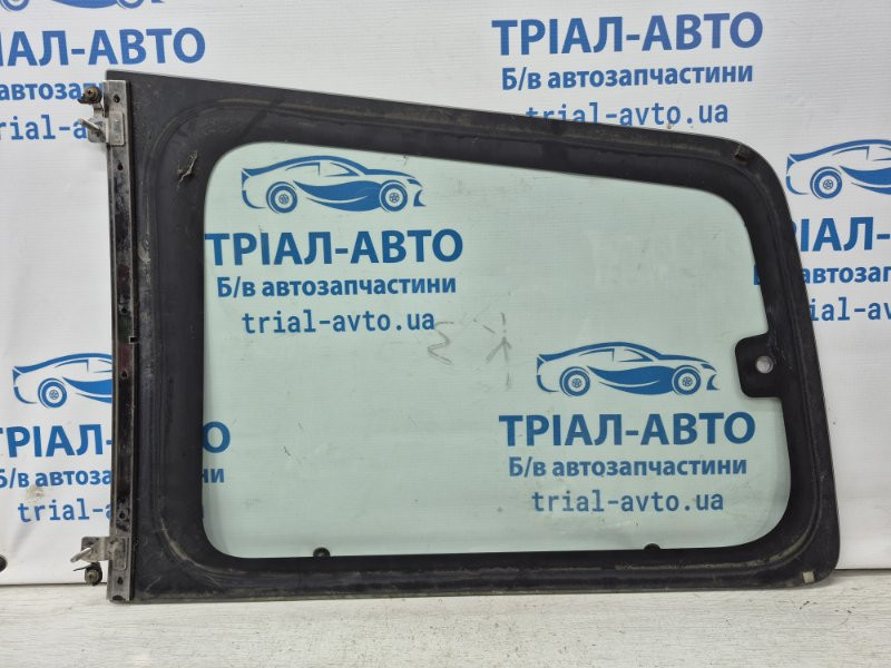 Стекло в кузов заднее правое Mitsubishi Pajero Wagon 3 3.2 ДИЗЕЛЬ 4M41 1999 (б/у) Киев - изображение 4