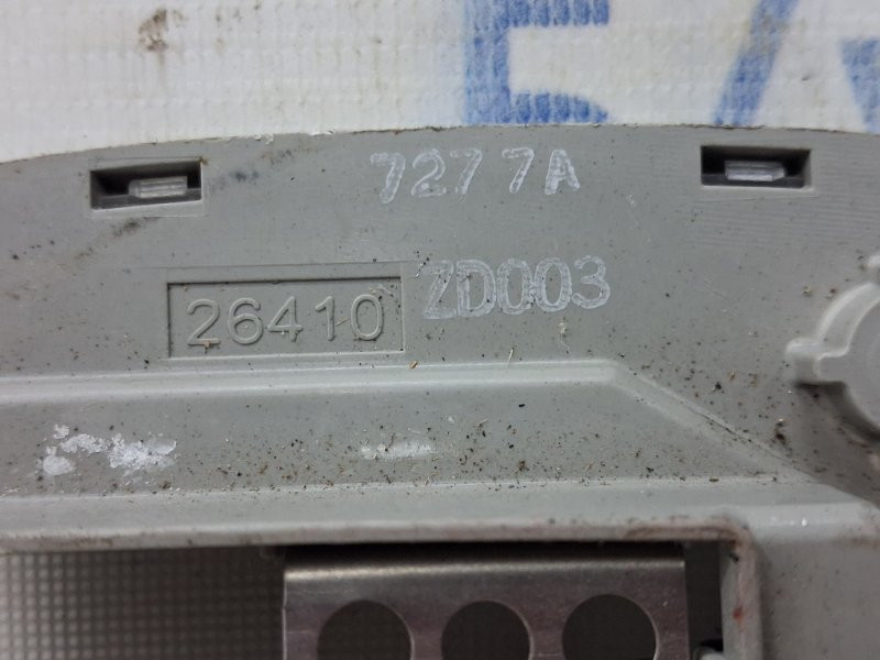 Плафон задний Nissan Navara D40 2.5 DIESEL YD25DDTI 2004 (б/у) Киев - изображение 3