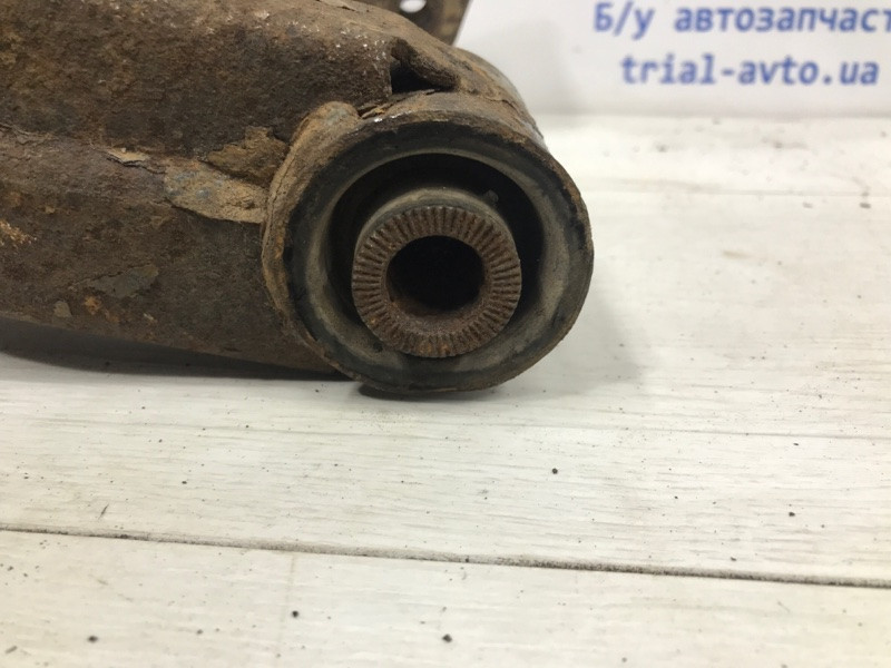 Рычаг передний нижний левый Toyota Land Cruiser J100 1998 (б/у) Київ - зображення 4